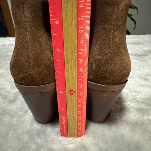 Gianni Bini Brown Suede Chunky Heel Ankle Boots - Picture 7 of 7